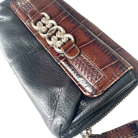 Brighton Smooth Leather Shoulder Bag & Wallet set with Croc Trim - Picture 10 of 13